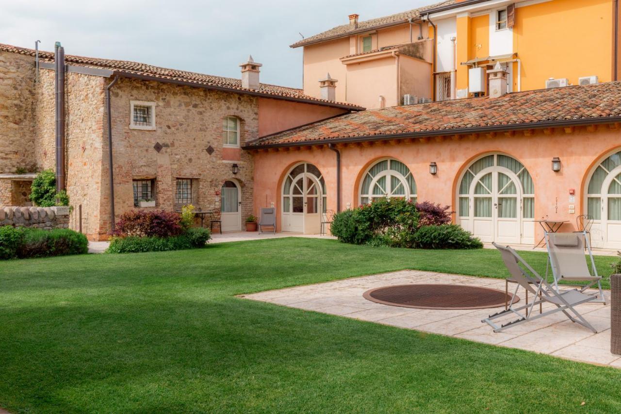 Aparthotel Corte San Carlo Cola (Verona)