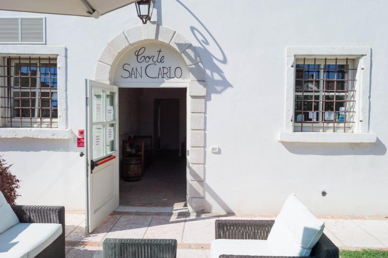 Corte San Carlo 5*
