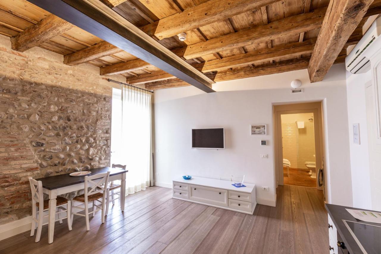 Corte San Carlo 5*