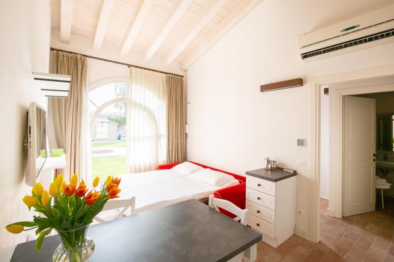 Corte San Carlo 5*